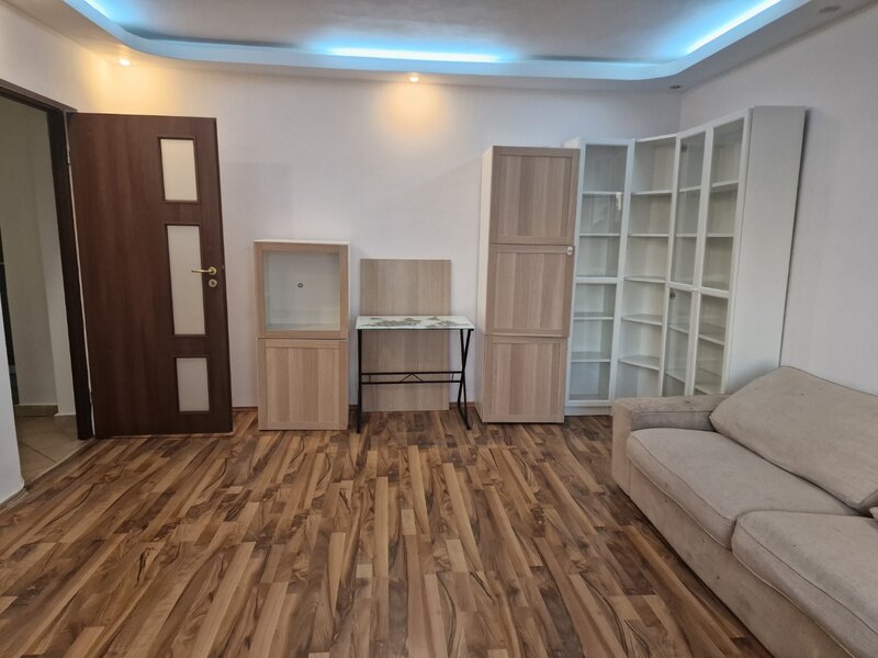 Dristor, 5 minute metrou si mall Park Lake, pe Papiu Ilarian,