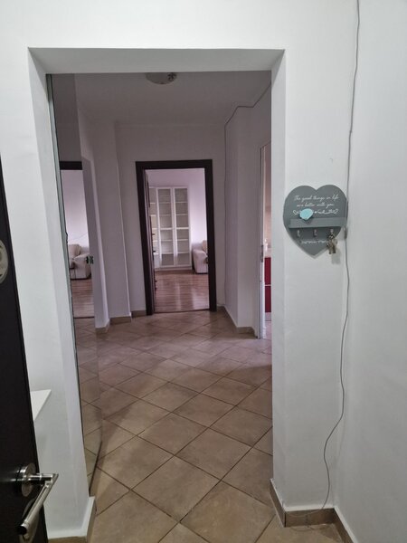 Dristor, 5 minute metrou si mall Park Lake, pe Papiu Ilarian,